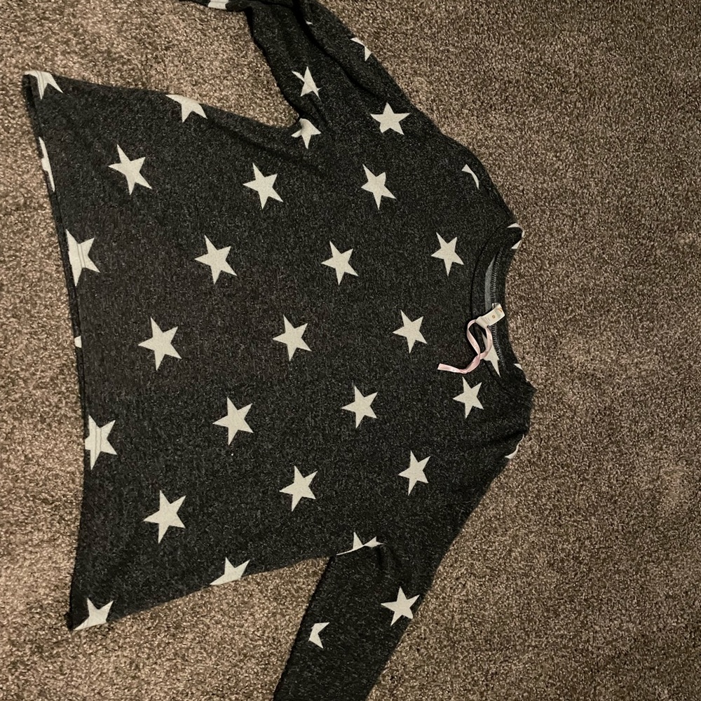 Dark grey long sleeve with white stars